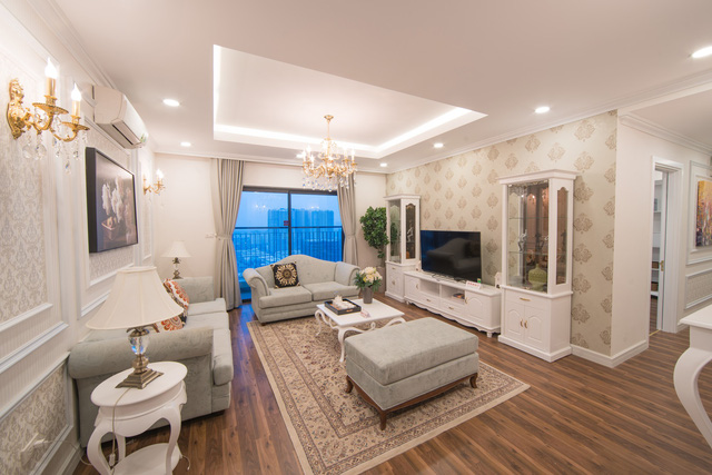 Khối tài sản tỷ USD đổi chủ: Bí ẩn sau cú sang tay chóng vánh